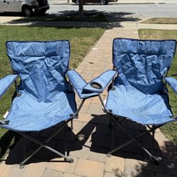 2 Camping Chairs