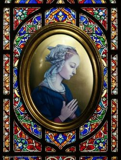 Antique Italian Oval 11.5"×15" Painting with Gold Leaf Madonna