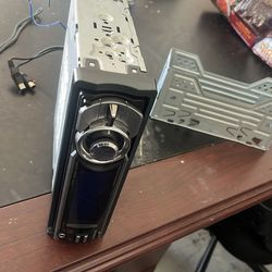 Car stereo CD player