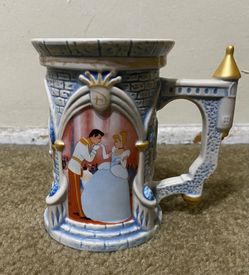 WALT DISNEY CINDERELLA PRINCE CHARMING CASTLE MUG