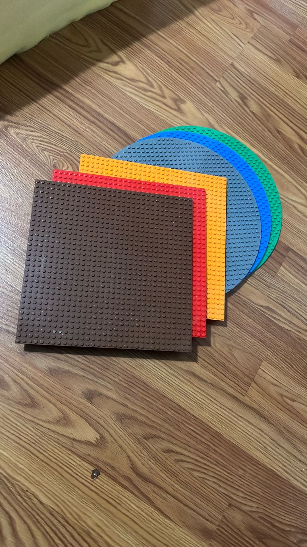not LEGO plates (Briks)