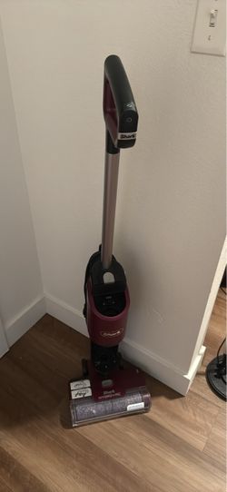 Shark vacuum