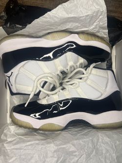 Concord 11 size 9