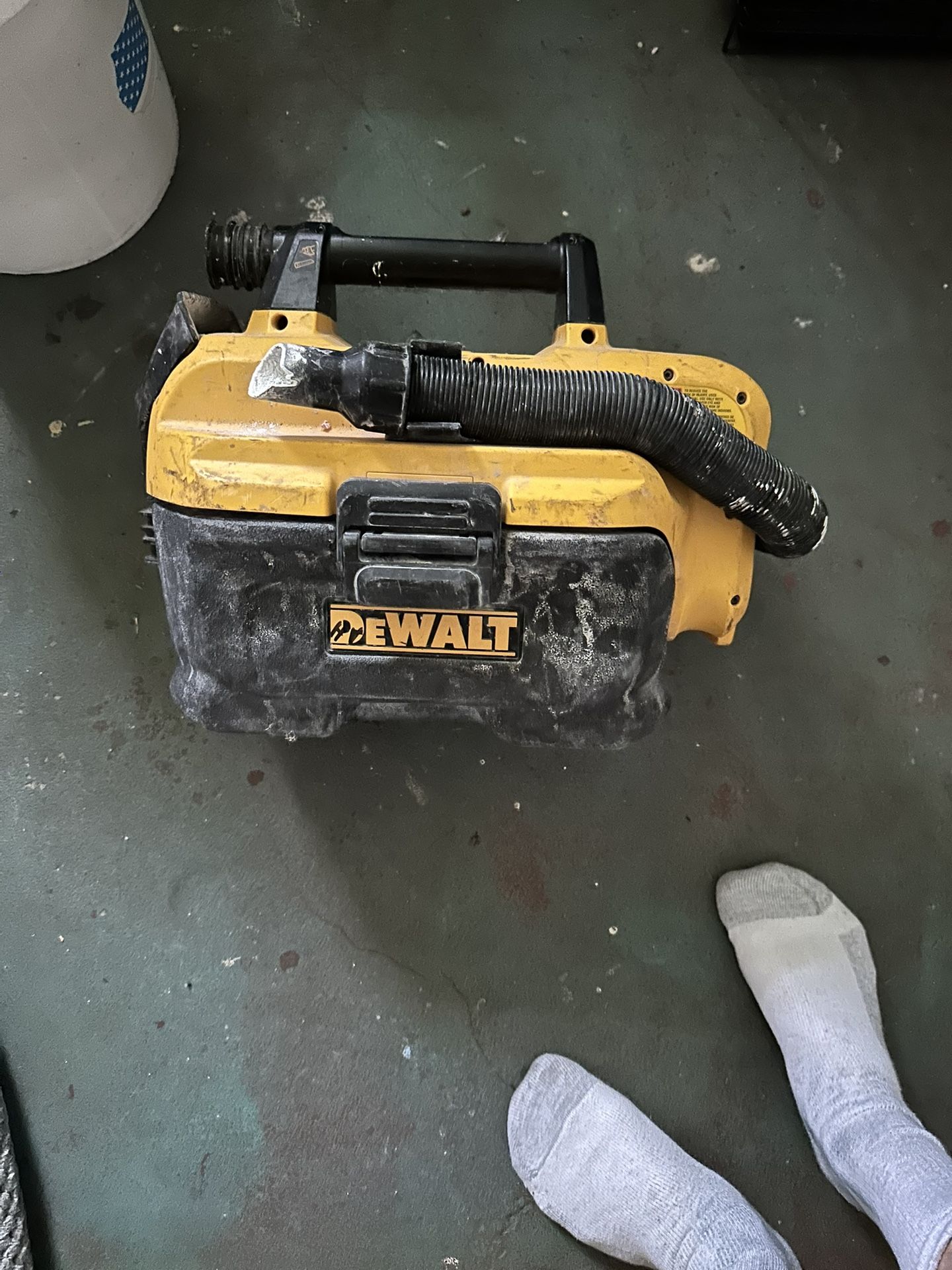 Dewalt Battery Vacuum 