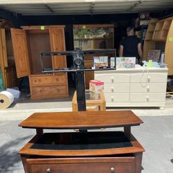 TV Stand 