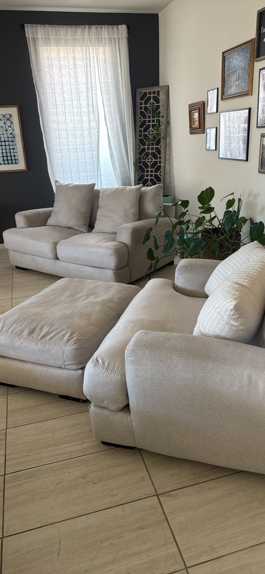 Loveseat, Chair And Ottoman