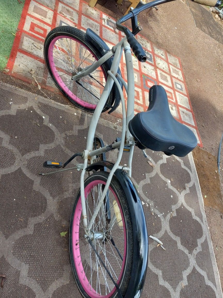 Bike Beach Cruiser 24inch Very Good Tires And New Tubes New