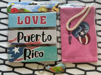 FREE Puerto Rico Souvenirs