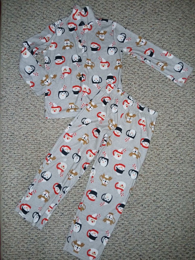 Boys Christmas Pj's Size 8/8A