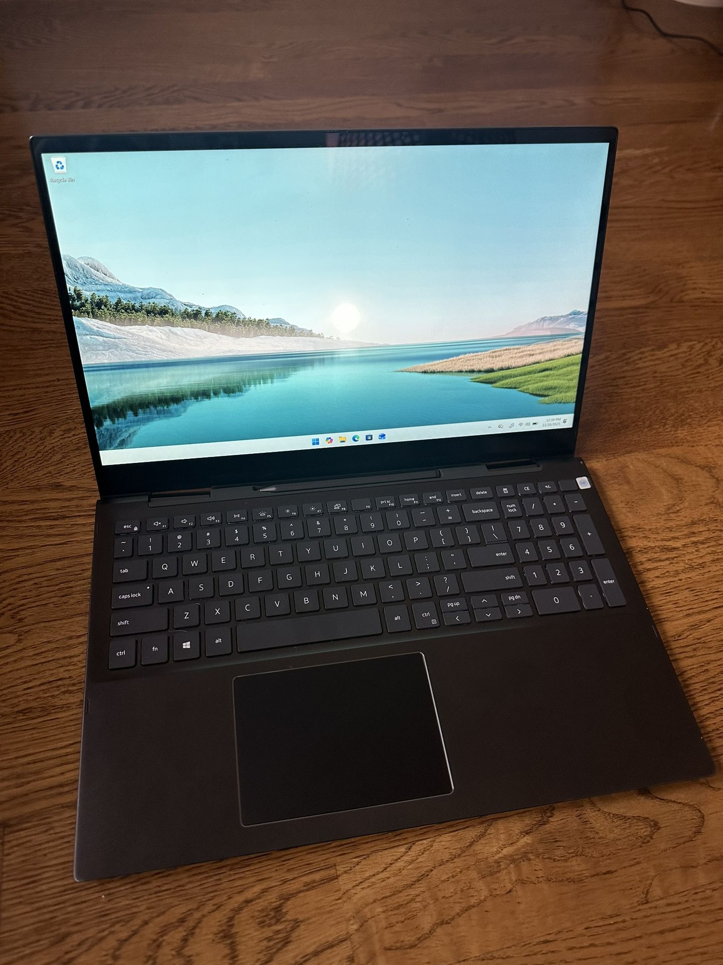 Dell Inspiron 7506 2in1 tablet laptop with touchscreen and pen