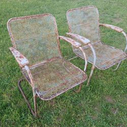 Vintage Metal Lawn Chairs 