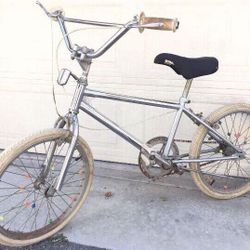 1984 Vintage BMX bike with Mongoose Handlebars made in USA
