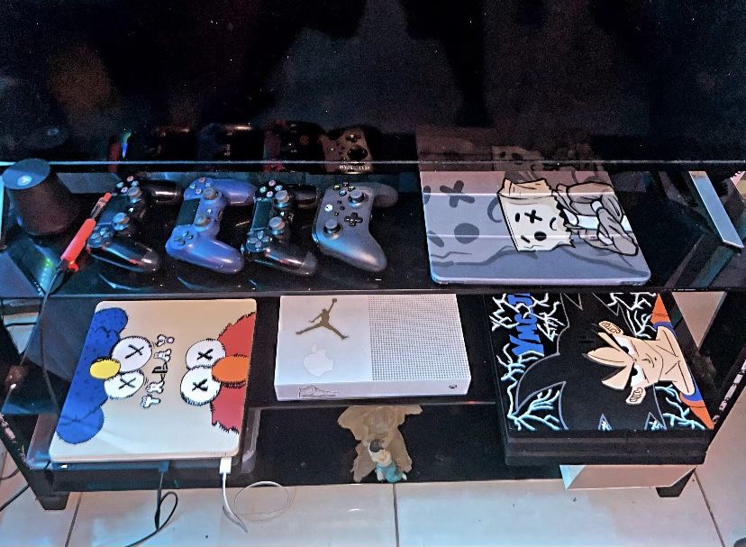 Custom PS4 Pro And Custom PS4 Slim