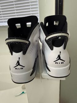 9.5 oreos like new jordans