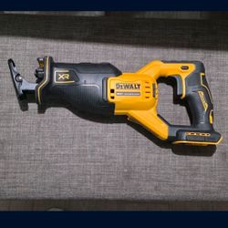 DEWALT 20V MAXXR Brushless Cordless Reciprocating Saw DCS382B model New