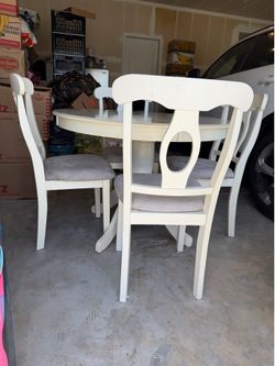 Round Dining Table Set with 4 Chairs – White