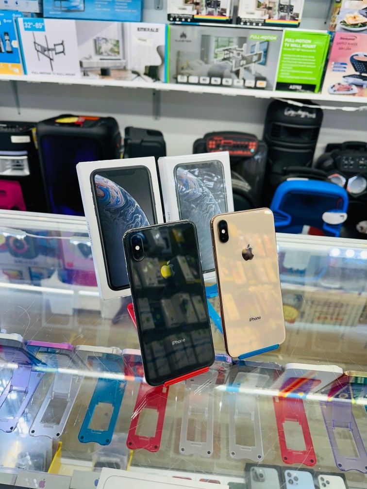 iPhone XS 64gb Unlocked