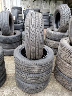 BRIDGESTONE 215/55/18 LIKE NEW!!!!!!