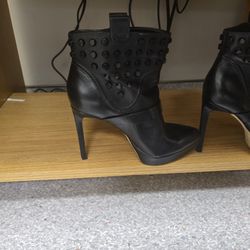 Michael Kors High Heeled Boots