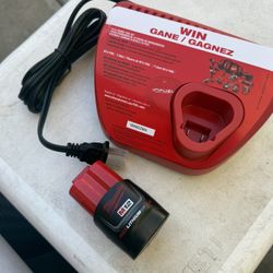 New Milwaukee M12 Battery And Charger 