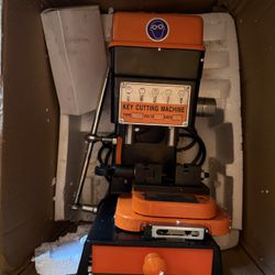 Key Cutting duplicating Machine Cutter Car Key Copier Locksmith Tools US