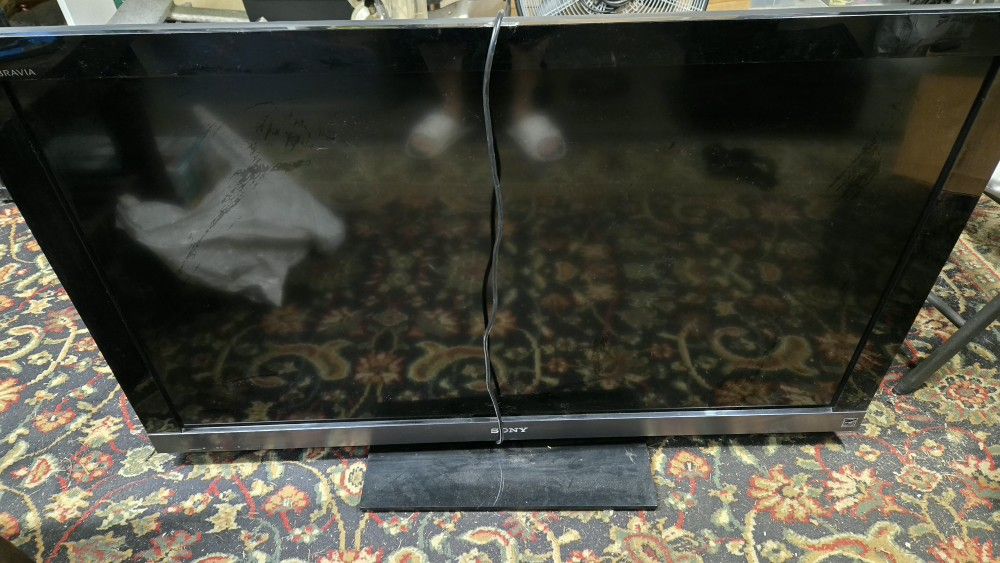 Sony TV 46-in