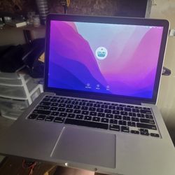 2015 MacBook PRO - 13IN Retina Display - 8gb Ram - 128gb SSD