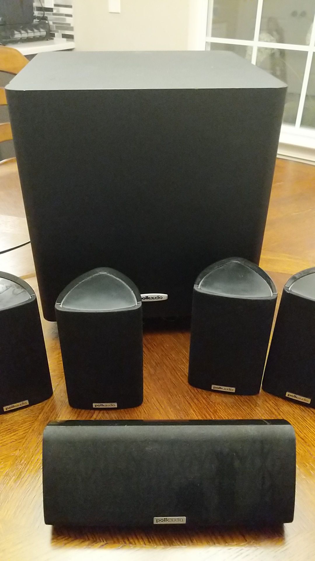 Polk Audio speakers set