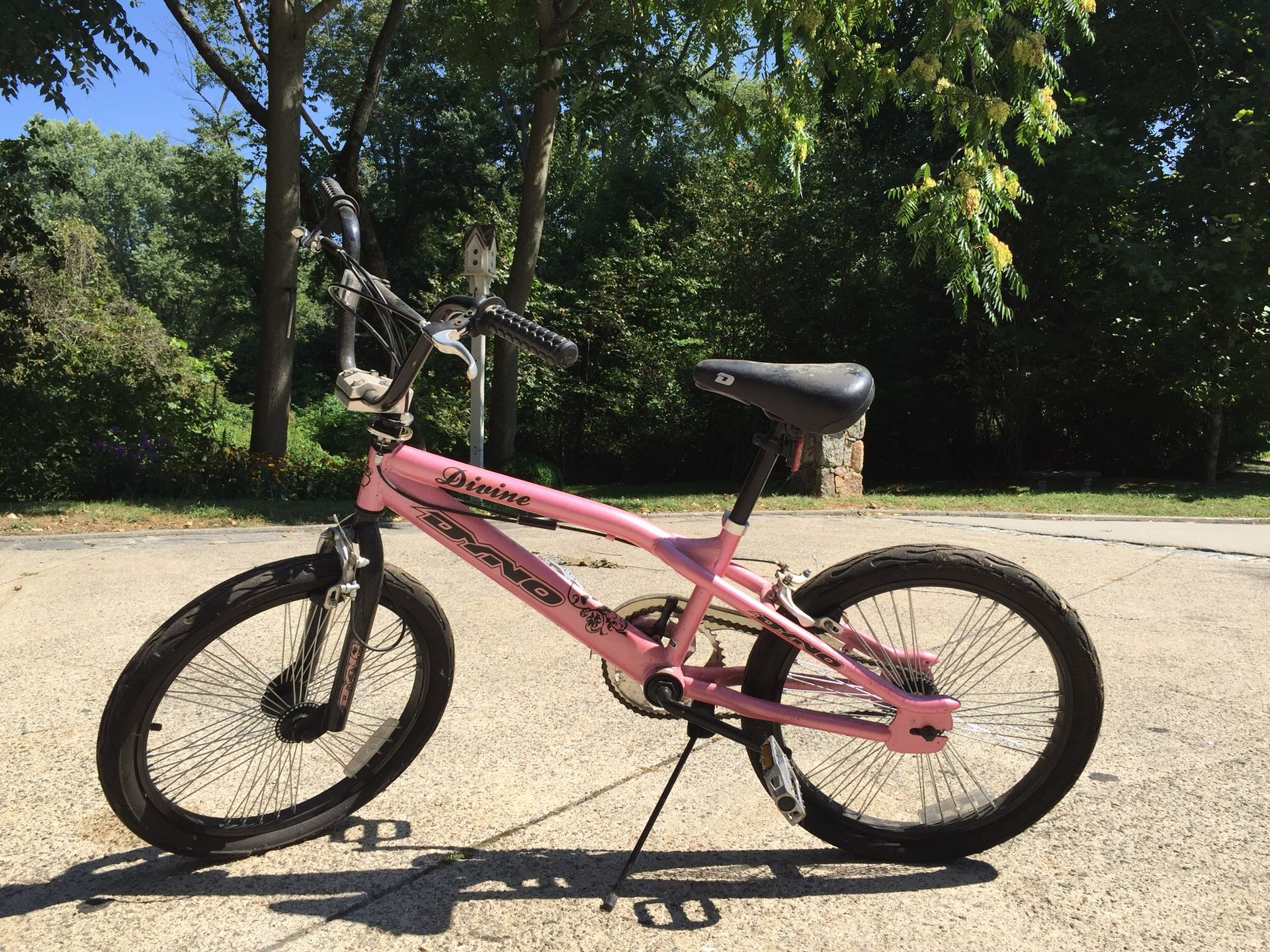 Girls bike