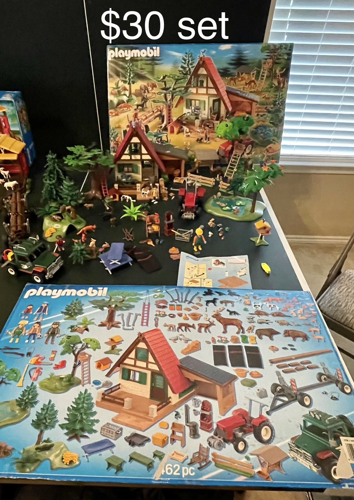 Playmobil 5004 - Forest Lodge set