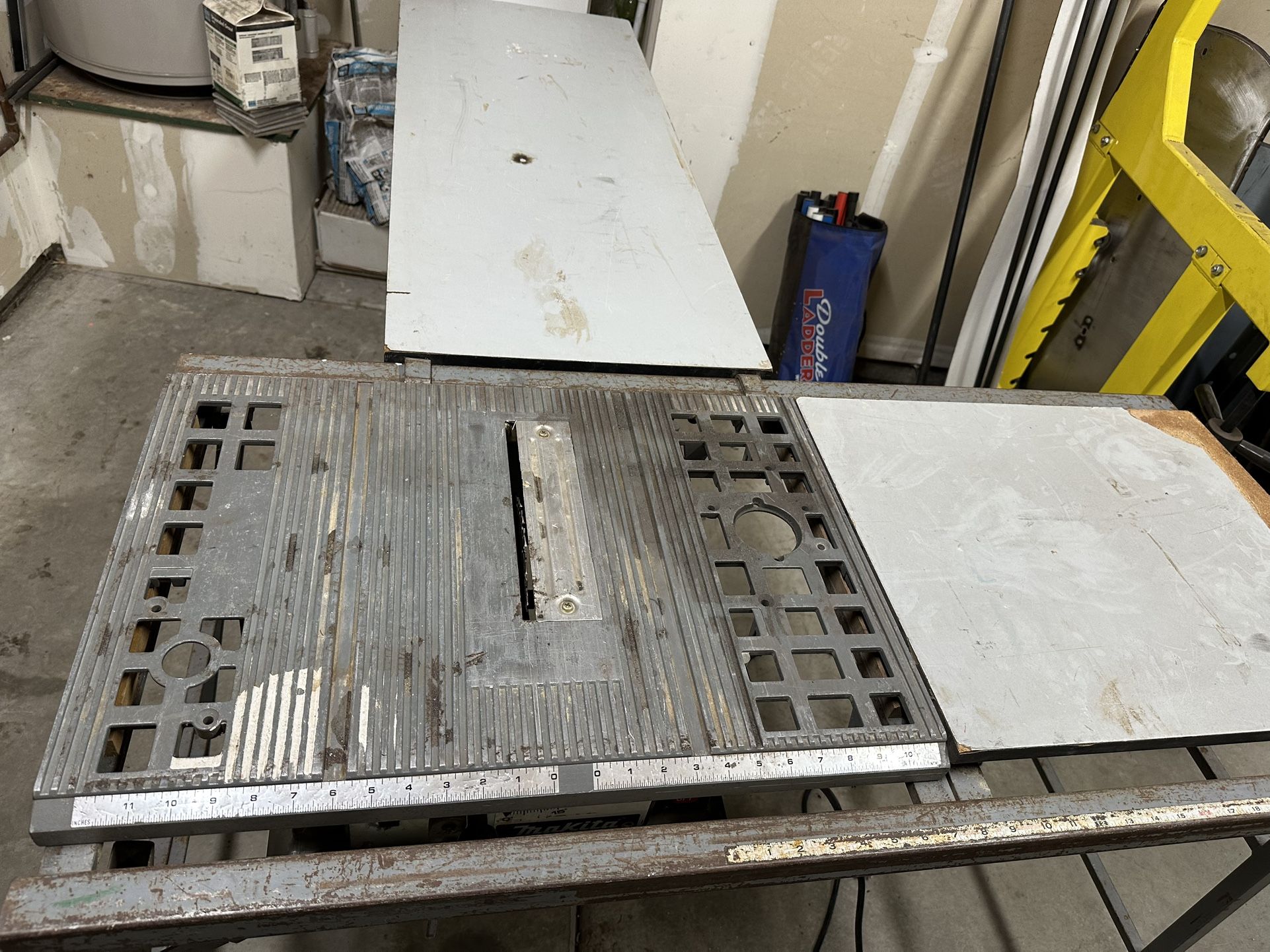 Vintage Makita Table Saw