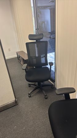 Tall Office Chair With Padded Headrest
