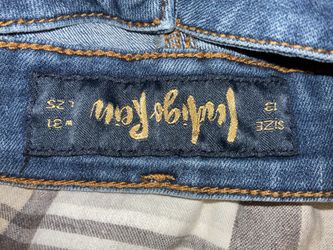 Women’s Jeans