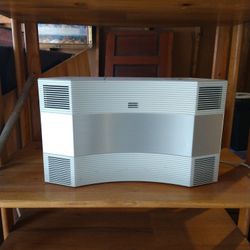 Bose Sound Wave Acoustic Radio/CD Player