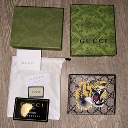 Gucci Tiger Bifold Wallet Brown Beige Supreme GG