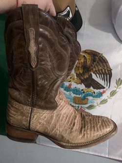 Botas (used)