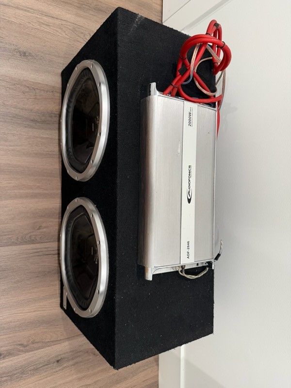 Sony Xplod Subwoofers + AudioFonics Amp