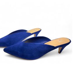 NEW Blue suede pointed-toe mules. Woman’s 8.5