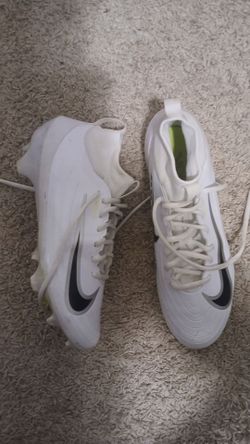 Nike Vapor Pro 1 Football Cleats