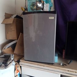 Refrigerator Good Condition
