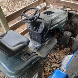 Craftsman Lawn Tractor