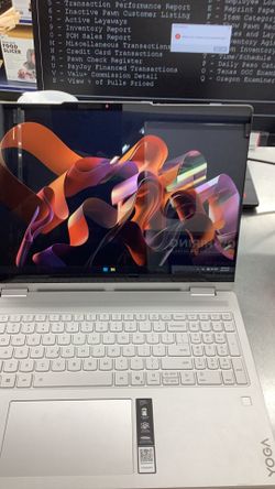 Laptop M