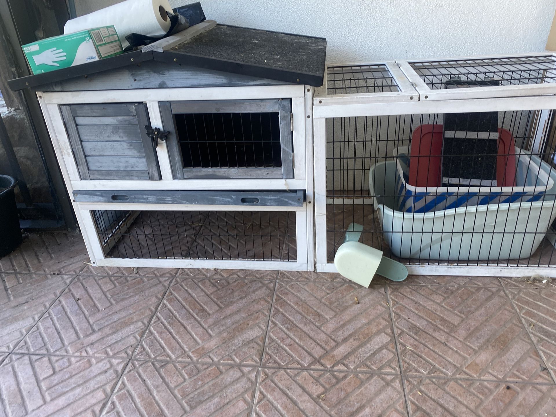 Rabbit Or Small Animal Hutch Cage 2 Levels With Run