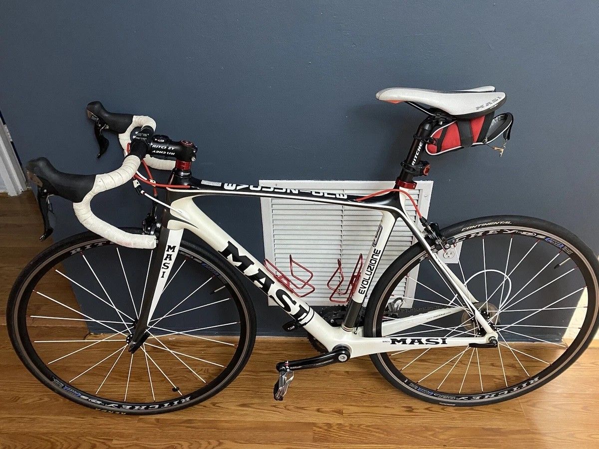 Masi Full Carbon Road Bike