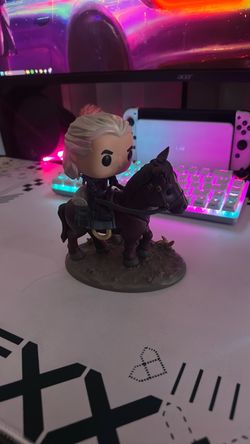 The Witcher Gerald and roach Funko pop