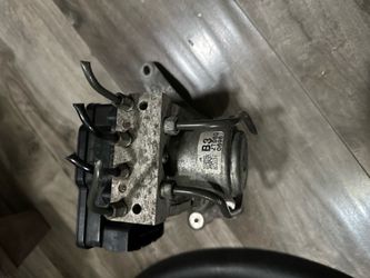 Honda Civic ABS Pump