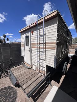 6pac Camper w/ extras