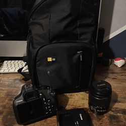 Canon EOS rebel T5 with travel case