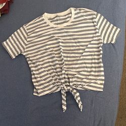 Woman's tee