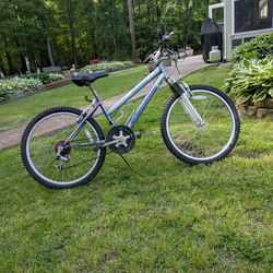 24". Pacific bicycle